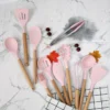 BRINDE MISTERIOSO + KIT de Cozinha Conjunto com 12 peças Jogo de Utensilios Culinários Cabo de Madeira Antiaderente PROMOÇÃO - Imagem 4