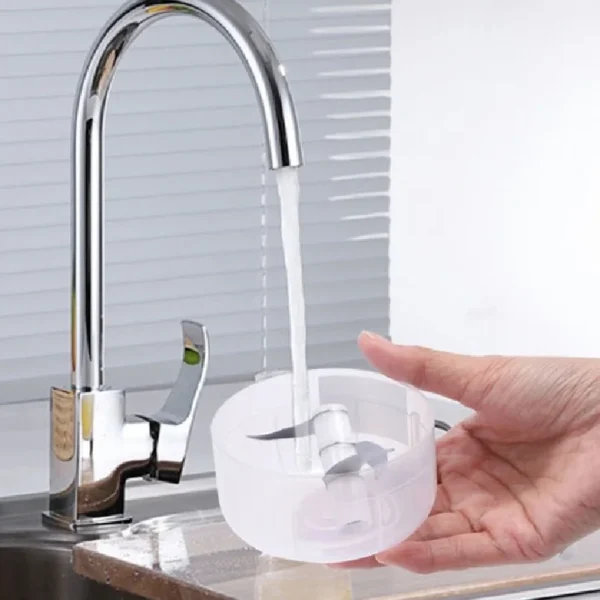 Mini Processador USB 250ML Elétrico de Alimentos Multicolorido Portátil Com 3 Lâminas De Aço Inox Bivolt - Imagem 2