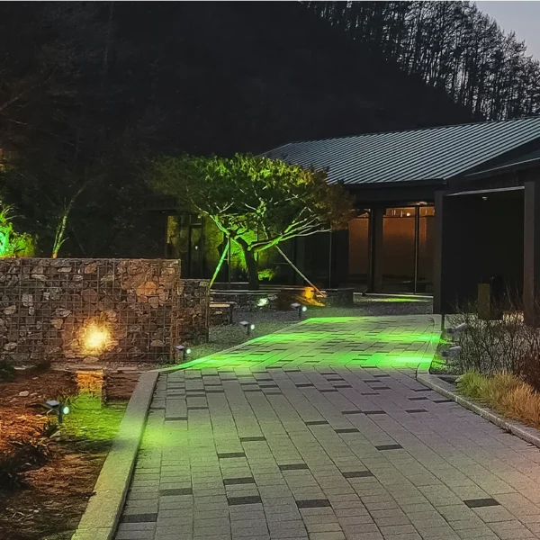 Kit 2 Luminária Espeto Jardim Led Energia Solar 10w Spot - Imagem 3